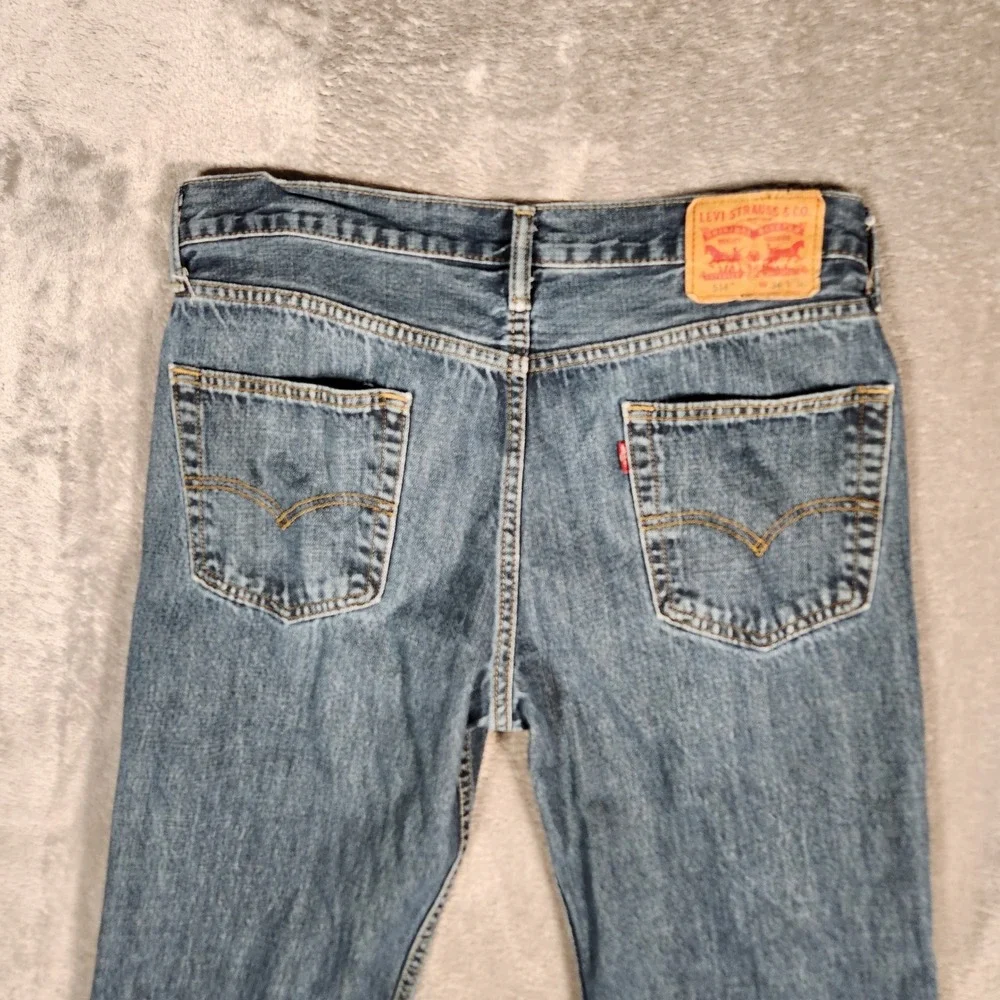Levis 514 Jeans Men's 34X30 Blue Regular Fit Medium‎ Wash Denim 00505-4010